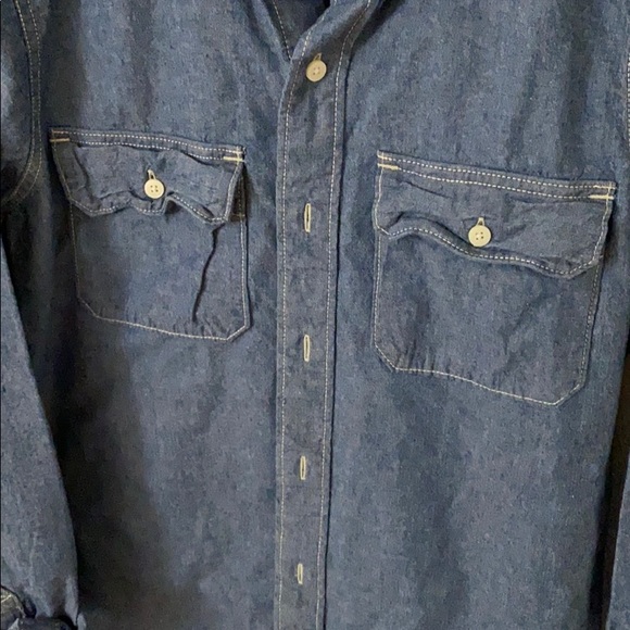 Abercrombie button down - Picture 3 of 4